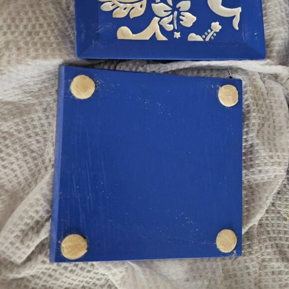 HIBISCUS COLLECTION COASTERS DESIGNED IN HAWAII - Picture 6 of 6